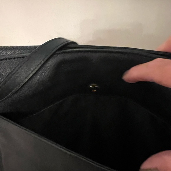 Micheal Kors bag - Picture 3 of 4